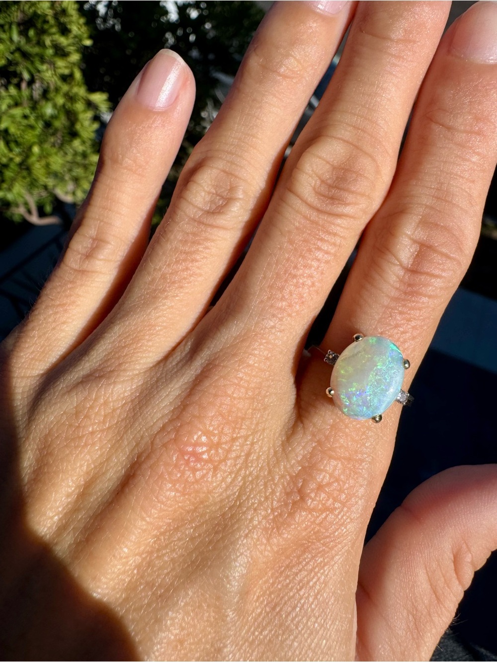 Vintage 14K Gold Australian Opal & Natural Diamond Ring Size 6.5 - Picture 3 of 12
